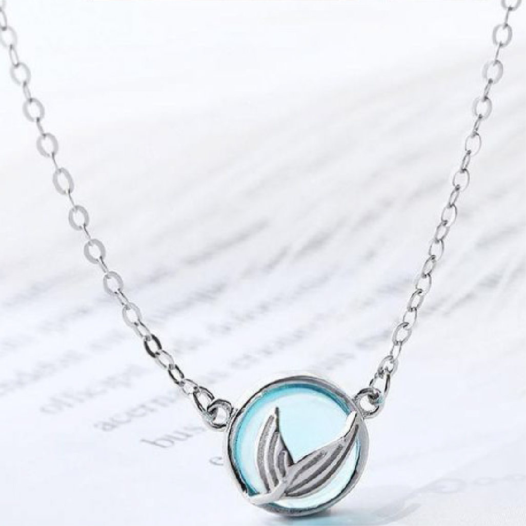 Whale Tail Ocean Pendant – Polished 925 Silver