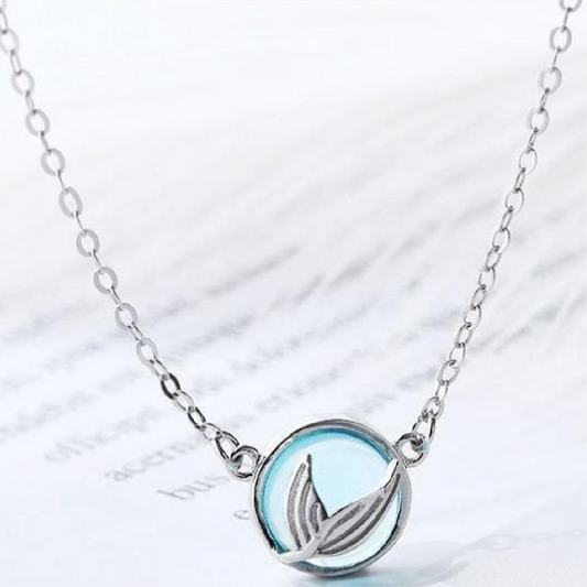 Whale Tail Ocean Pendant – Polished 925 Silver