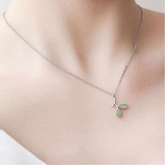 Olive Leaf Minimal Necklace – 925 Sterling Silver